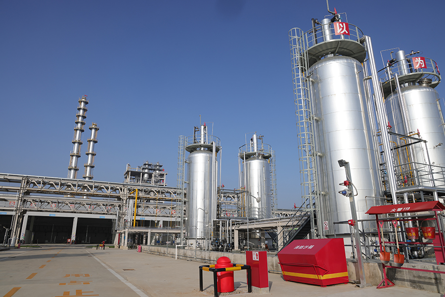 三氯氢硅SiHCl3（又名三氯硅烷）